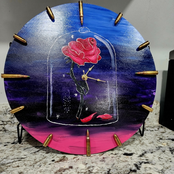 Black and Gold Skull Wall Clock - Picture 3 of 3